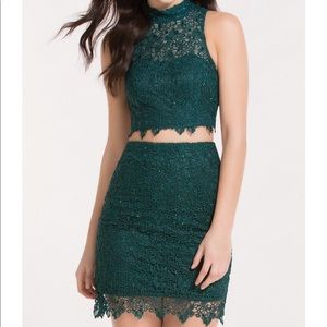 Alyce Paris two piece emerald dress size 4